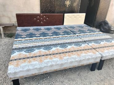 Кастрюли: Taxt kravatlar döşəklər kravat 60 manat taxt 110 manat çatdırılma var