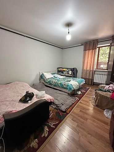 Дома: 🏡 продаётся добротный 5-комнатный дом в районе дордоя! 📍 аул, ул — 8