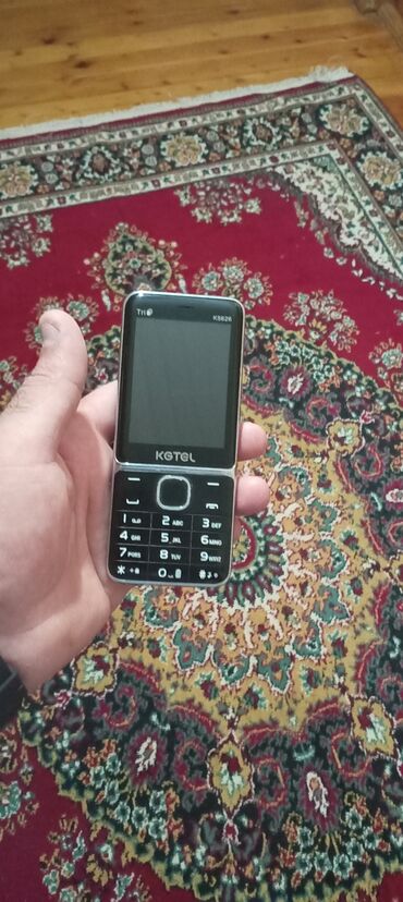 Lüğətlər: KGtel K5626 düyməli mobil telefon - Ekran: rəngli LCD - Klaviatura