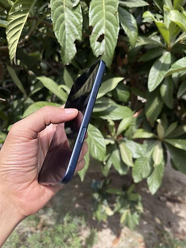 ipad pro 2: IPhone 17 Pro Max, 256 GB, Mavi, Face ID, Sənədlərlə — 9