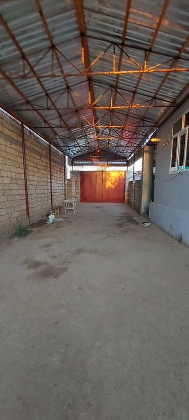 Həyət evləri və villaların satışı: TƏCİLİ Şirvanda ŞOK QİYMƏTƏ 55.000 həyət evi satılır 3 otaqlı 6sot — 1