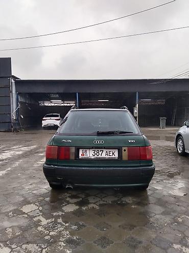 Audi: Audi 80: 1993 г., 2 л, Механика, Бензин, Универсал — 4