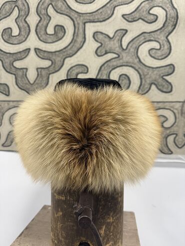 Головные уборы: Норка тебетейдин түрлөлү, суусар тебетейдин түрлөрү,тумактын түрлөрү — 12