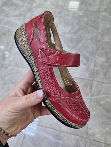 Ostale cipele: Ženske cipele sa čičak kaišem preko - više boja. 🛒3, 000 dinara — 7