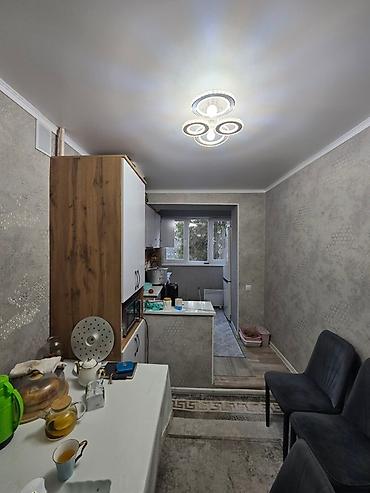 кара балтп: 3 комнаты, 56 м², 105 серия, 2 этаж, Косметический ремонт — 4