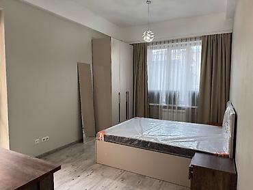 Долгосрочная аренда квартир: Сдается: 3 комнатная квартира Район: Золотой квадрат Адрес — 15
