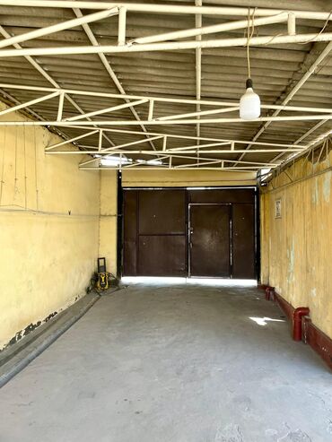 сниму комнату бишкек: 100 м², 4 комнаты