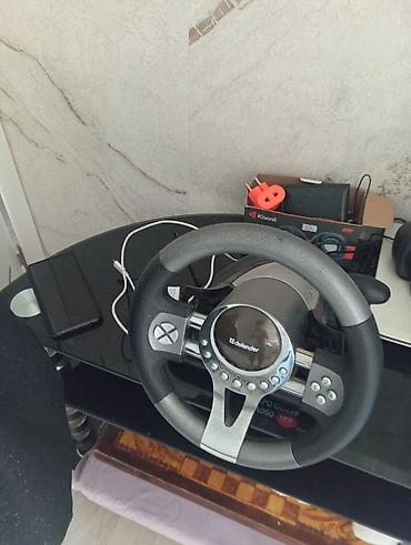 Defender oyun sükanı (stirnvolan) – PC/konsol üçün yarış simulyatoru