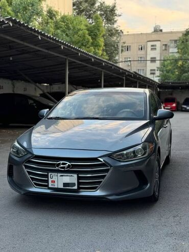 Mazda: Hyundai Elantra: 2018 г., 2 л, Автомат, Бензин, Седан