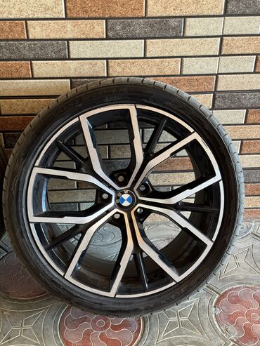 15 disqi: Bmw g30 original 3 ədəd disk teker. Disklər 2021 bmw g30 üzərindən