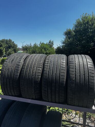 трактыр 40: Шины 245 / 40 / R 19, Лето, Б/у, Комплект, Легковые, Корея, Michelin