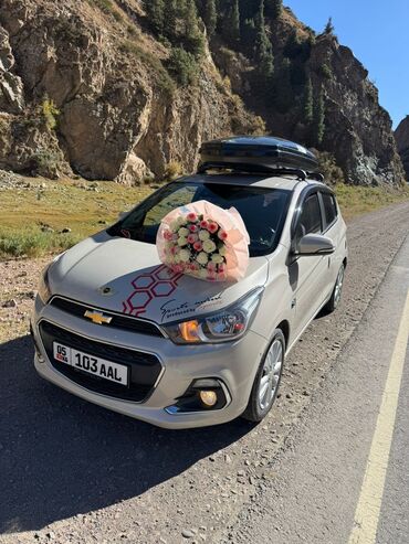 Chevrolet: Chevrolet Spark: 2016 г., 1 л, Автомат, Бензин, Хэтчбэк — 2