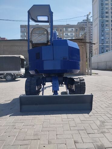 экскаватор хундай 140 колесный цена: Экскаватор, Komatsu, 2000 г., Гусеничный