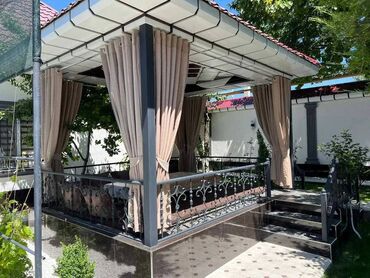 Посуточная аренда домов: Просторный дом с современной отделкой и благоустроенным двором. - — 11