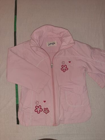 Jakne, kaputi i prsluci: Decije vetrovke vel.8- 
vel.4- 800rsd sa kapom koja se može skinuti — 3