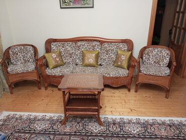 2 ci el divan kreslo: İşlənmiş, Klassik divan, 2 kreslo