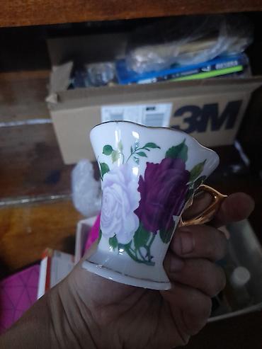 Наборы посуды: Актуально.Срочно Продаю кофейный набор.Кружочки маленькие,новый.Писать — 5