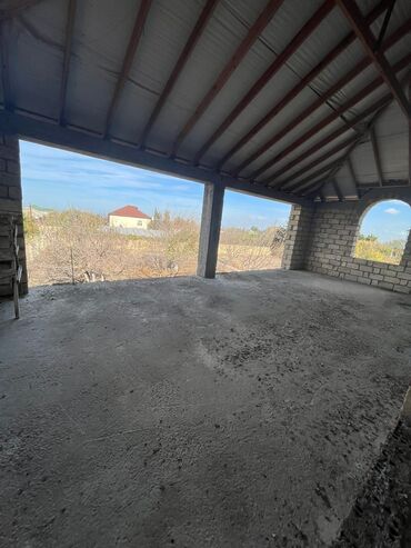 Həyət evləri və villaların satışı: 5 otaqlı, 1600 kv. m, Təmirsiz — 12
