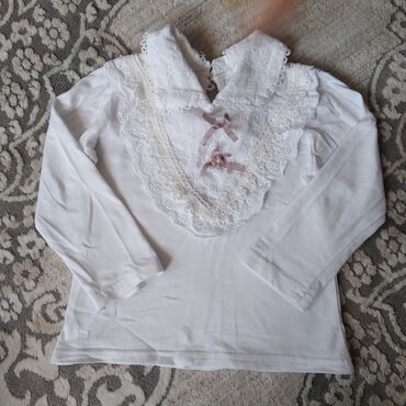 нарядные блузки: Детский топ, рубашка, цвет - Белый, Б/у