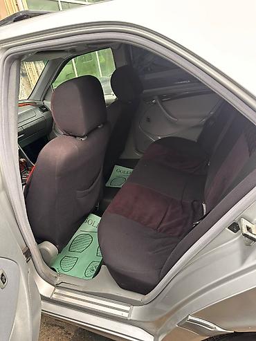 maşın şinləri: Mercedes-Benz C 200: 2 l | 1999 il Sedan — 6