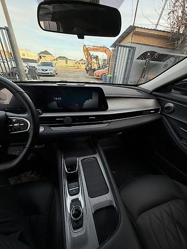 Chery: Chery : 2023 г., 1.6 л, Робот, Бензин, Седан — 12