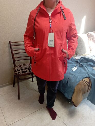 демисезонную куртку 54 размера: Женские куртки в трёх расцветках новые