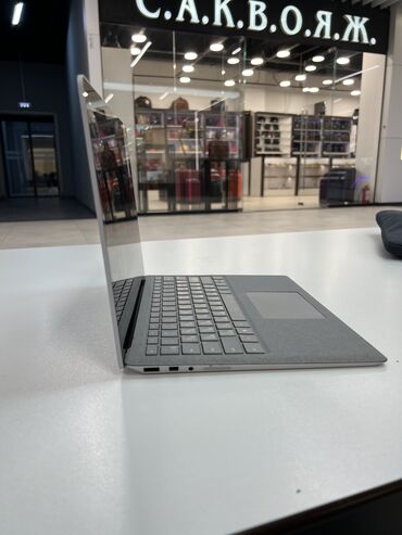 Ноутбуки: Ультрабук, Microsoft Surface, 8 ГБ ОЗУ, 14 ", Б/у, Для работы, учебы, память SSD — 4