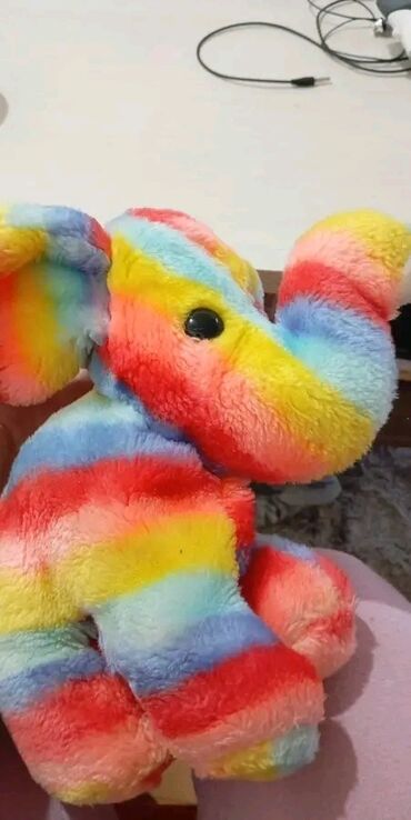 Torbe: Plišana torbica u obliku srca - Model: srce, mekani veštački krzneni — 181