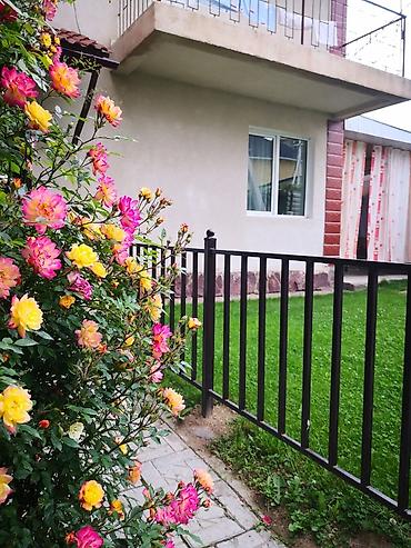 Иссык-Куль 2026: Коттедж, Коттедж Чолпон-Ата, Парковка, стоянка, Охраняемая территория, Баскетбольная площадка at lalafo.kg — 8 Иссык-Куль 2026: Коттедж, Коттедж Чолпон-Ата, Парковка, стоянка, Охраняемая территория, Баскетбольная площадка — 8