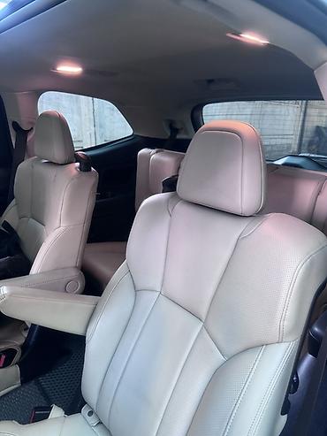 Subaru: Subaru Ascent: 2019 г., 2.4 л, Вариатор, Бензин, Кроссовер — 8