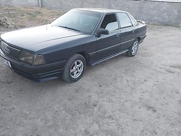Audi 100: 1989 г., Седан