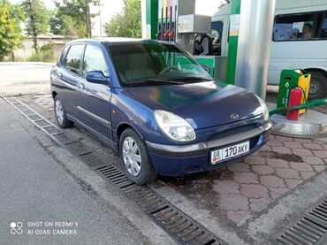 ош продажа: Daihatsu Sirion: 2003 г., 1 л, Автомат, Бензин, Хетчбек