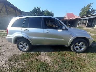 аваринные машины: Toyota RAV4: 2004 г., 2 л, Автомат, Бензин, Внедорожник — 3