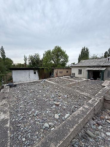 Продажа коттеджей и домов: Продаю дом Село Петровка На участке имеется Баня, Сараи для скота и at lalafo.kg — 8 Продажа коттеджей и домов: Продаю дом Село Петровка На участке имеется Баня, Сараи для скота и — 8