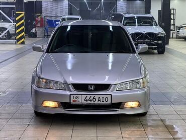 хонда црв 1: Honda Accord: 2002 г., 1.8 л, Автомат, Бензин, Седан