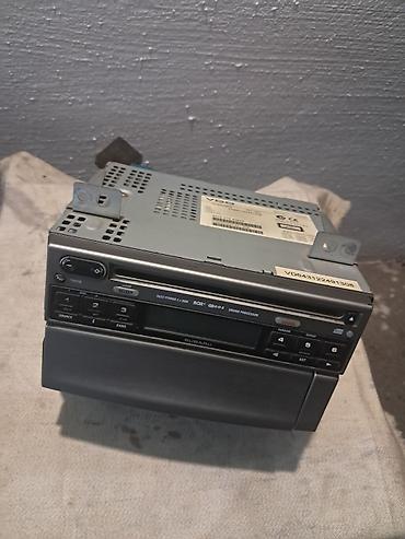 крыло форестер: Сenter console Subaru 2003 г., Б/у, Оригинал — 3