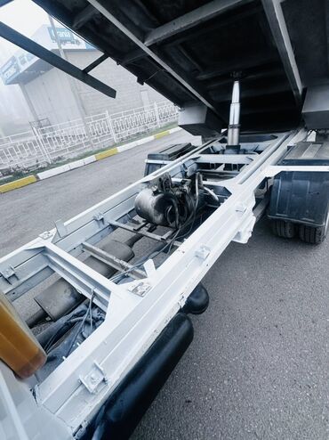 Грузовики: Грузовик, Mercedes-Benz, Стандарт at lalafo.kg — 10 Грузовики: Грузовик, Mercedes-Benz, Стандарт — 10