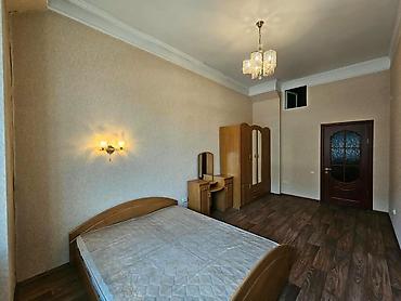 7 1: 3 комнаты, 157 м², Площадь Победы Индивидуалка, 2 этаж, Старый ремонт — 8