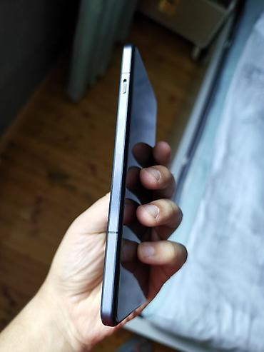philips xenium 9@9u: OnePlus 13, 512 GB, rəng - Boz, Barmaq izi — 4