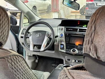 приус шины: Toyota Prius: 2017 г., 1.8 л, Автомат, Бензин, Седан