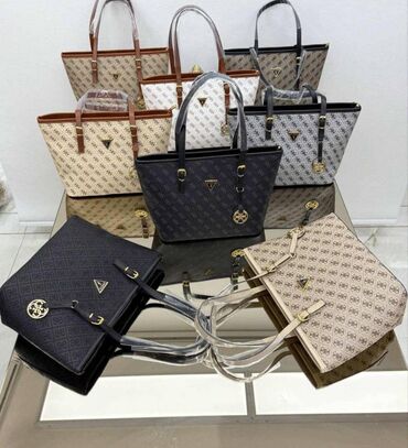 srebrne mindjuse novi sad: Elegant purse, Guess