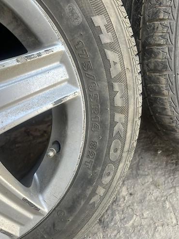 бир: Дөңгөлөктөр монтажда 175 / 65 / R 14, Жай, Колдонулган, Комплект, Жеңил унаалар, Куйма, тешиктери - 4 — 4