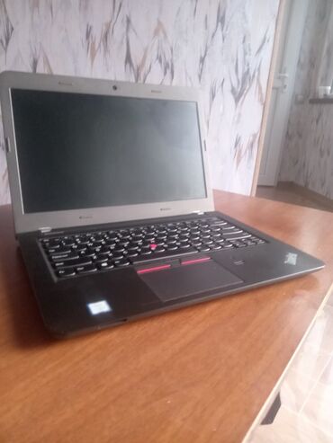 Lenovo: Thinkpad modelidir. yaxşı modeldir.450m ta alinib. təkcə ekrani
