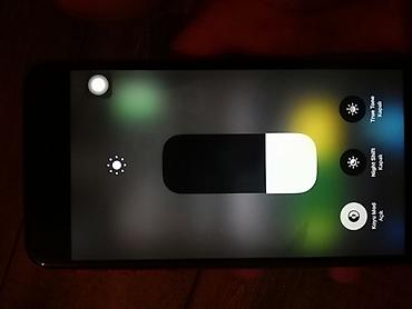 Apple iPhone: IPhone 8 Plus, 64 GB, Qırmızı, Simsiz şarj — 6