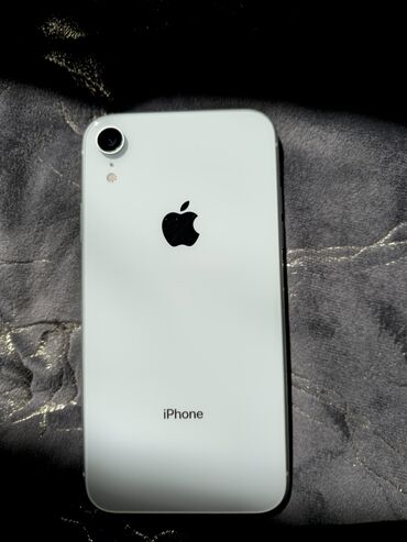 ноутбук планшет 2 в 1: IPhone Xr, Б/у, 128 ГБ, Белый, Зарядное устройство, Чехол, 83 %