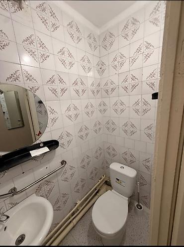 Продажа квартир: 4 комнаты, 99 м², 12 мкр 106 серия, 1 этаж, Старый ремонт — 2