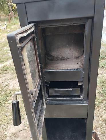 boce za plin: Peć na čvrsto gorivo (drva/ugalj) sa staklenim vratima - Materijal — 5