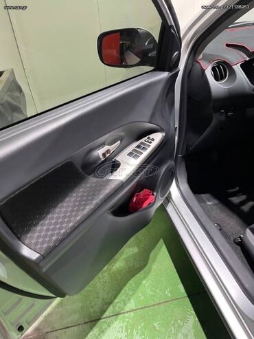 Toyota: Toyota : 1.4 l. | 2010 έ. Χάτσμπακ — 8