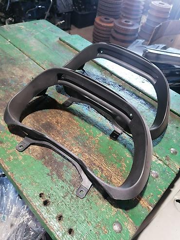 auto la: Poklopac kilometar-sata (okvir instrument table) – Fiat Grande Punto — 1