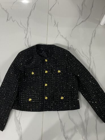 новый пиджак: Пиджак, Made in KG, S (EU 36)